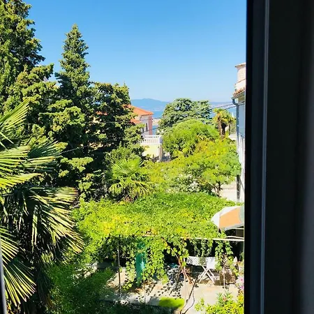Daire N&m Omišalj