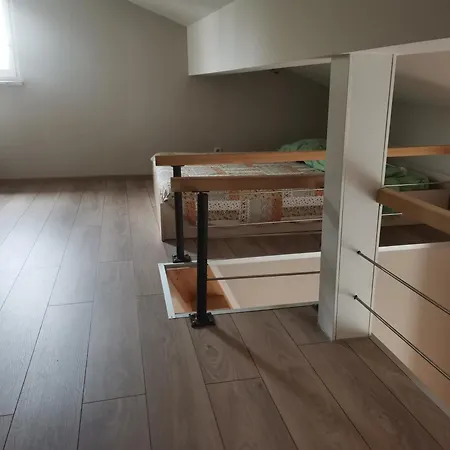 公寓 N&m *